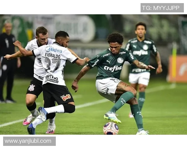 素食主义与足球的完美结合足球明星们如何通过饮食提升竞技表现